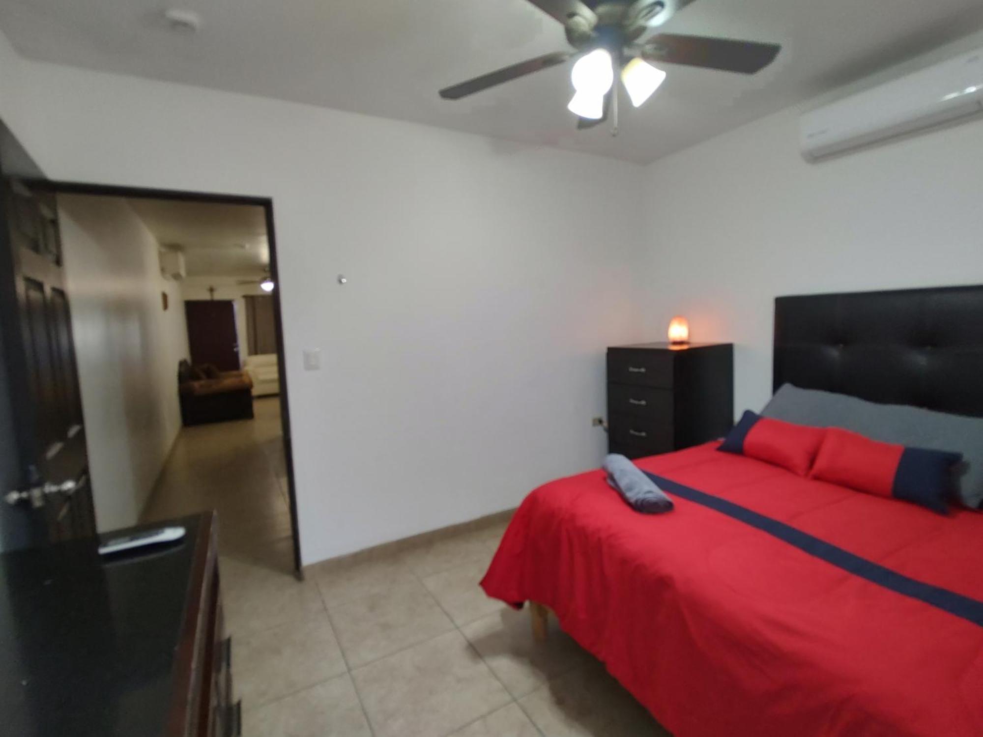 La Quinta Departamentos Apartment แอร์มอซิโญ ภายนอก รูปภาพ